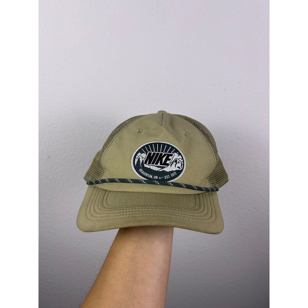 Nike Heritage Trucker Hat Khaki Green Mesh Snapback Rope Cap Beaverton OR PQ3270